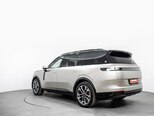 Lynk & Co 900-7