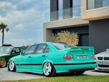 BMW 320-3