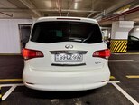 Infiniti QX56-16