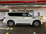 Infiniti QX56-17