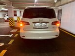 Infiniti QX56-19