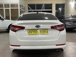 Kia Optima-4