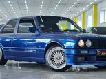BMW 320-8