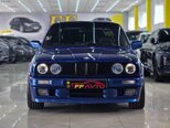 BMW 320-1