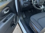 Jeep Renegade-12