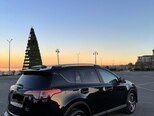 Toyota RAV4-6