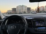 Toyota RAV4-11