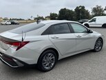 Hyundai Elantra-4