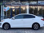 Kia Rio-5