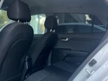 Kia Rio-14
