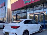 Kia Rio-9
