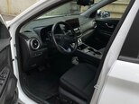 Hyundai Kona Electric-7