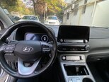 Hyundai Kona Electric-8