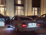 Mercedes E 350-10