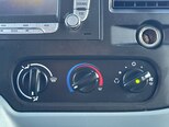 Ford Transit-13