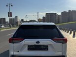 Toyota RAV4-2