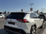 Toyota RAV4-6