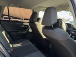 Toyota RAV4-11