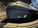BMW 330e-10