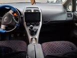 Toyota Auris-3