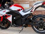 Yamaha R15-8