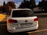 Volkswagen Touareg-2