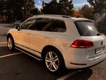 Volkswagen Touareg-6