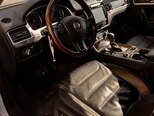 Volkswagen Touareg-9