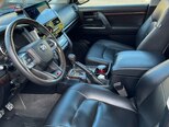 Toyota Land Cruiser-12