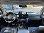 Toyota Land Cruiser-11
