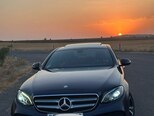Mercedes E 300-1