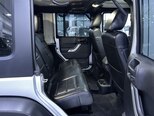 Jeep Wrangler-13