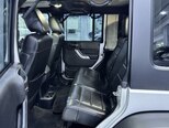 Jeep Wrangler-14