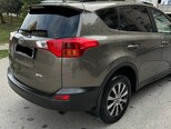 Toyota RAV4-6