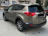 Toyota RAV4-12