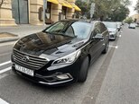 Hyundai Sonata-2