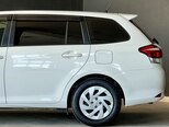 Toyota Corolla Fielder-5