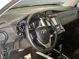 Toyota Corolla Fielder-14
