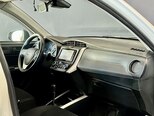 Toyota Corolla Fielder-18