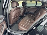 BMW 530e-15