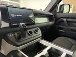 Land Rover Defender-17
