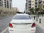 Mercedes E 200-2