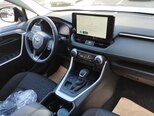 Toyota RAV4-8