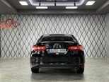 Toyota Camry-7