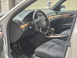Mercedes E 240-11