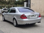 Mercedes E 240-6