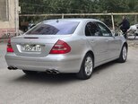 Mercedes E 240-5