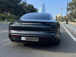 Porsche Taycan-9