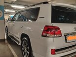 Toyota Land Cruiser-4