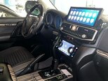 Toyota Land Cruiser-6